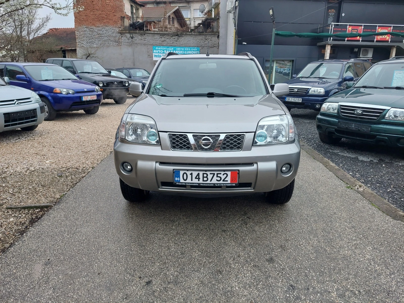 Nissan X-trail 2, 5i--4x4-ТОП СЪСТОЯНИЕ - изображение 2