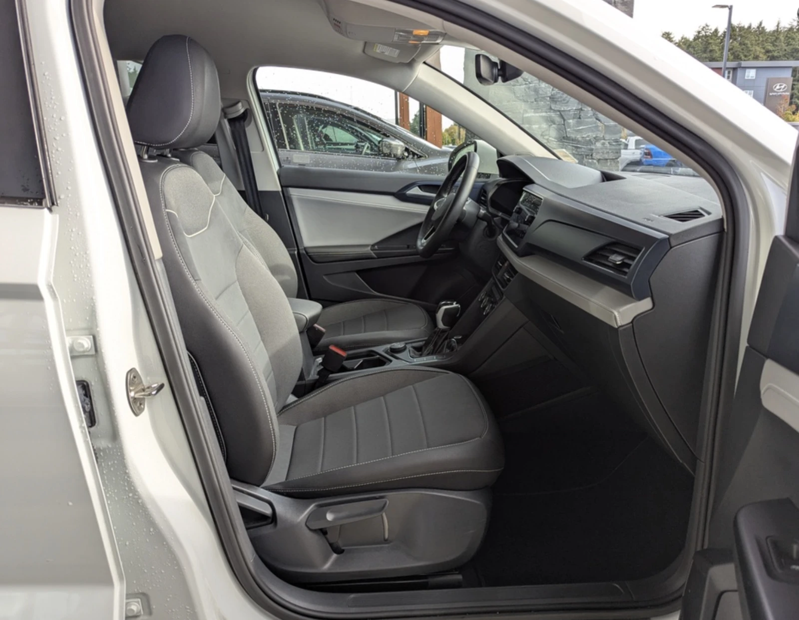 VW T-Roc TAOS Comfortline  - изображение 5