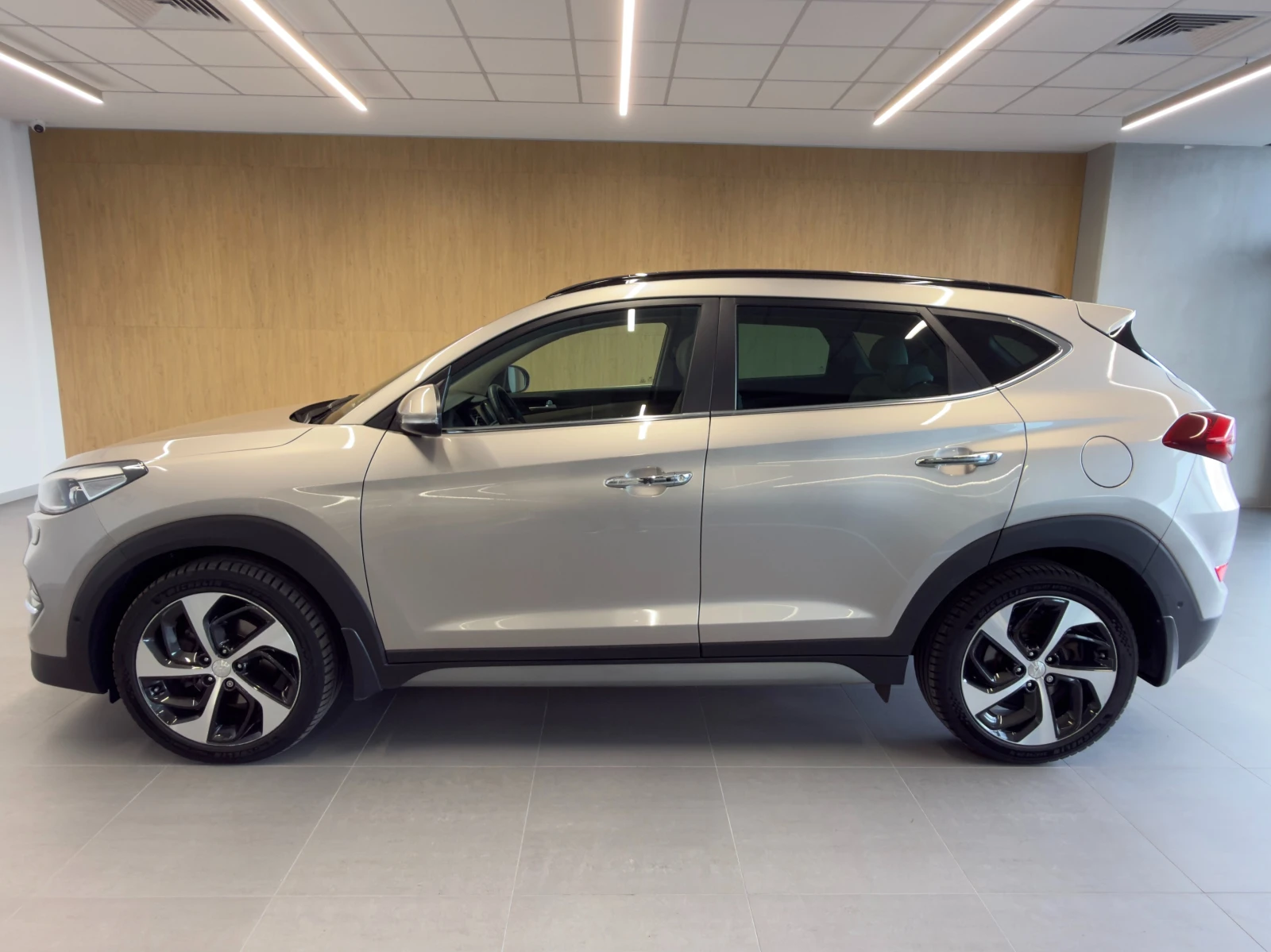 Hyundai Tucson PREMIUM AWD - изображение 2
