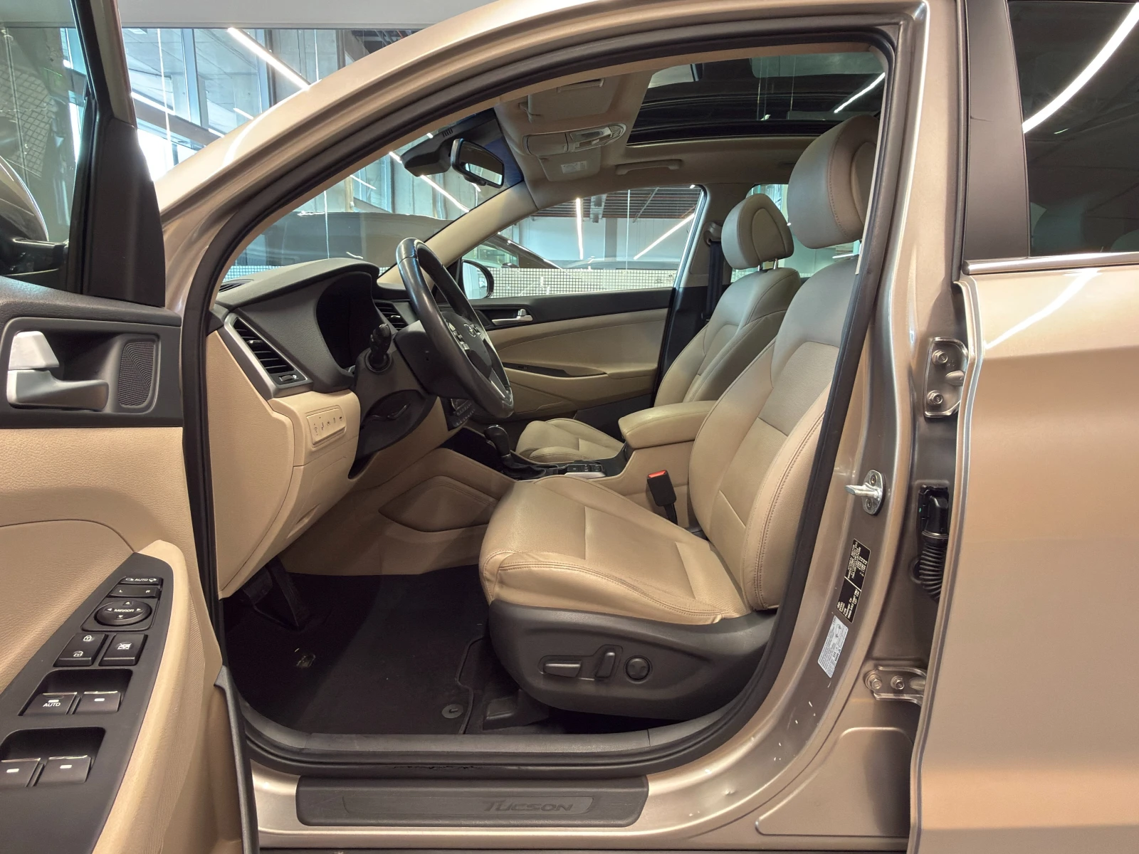 Hyundai Tucson PREMIUM AWD | Mobile.bg — изображение 14