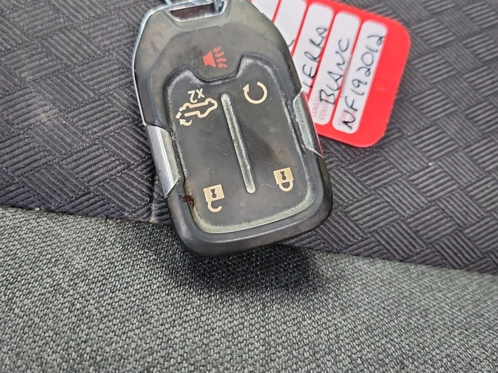 Gmc Sierra * SLE * CARFAX *    | Mobile.bg   14