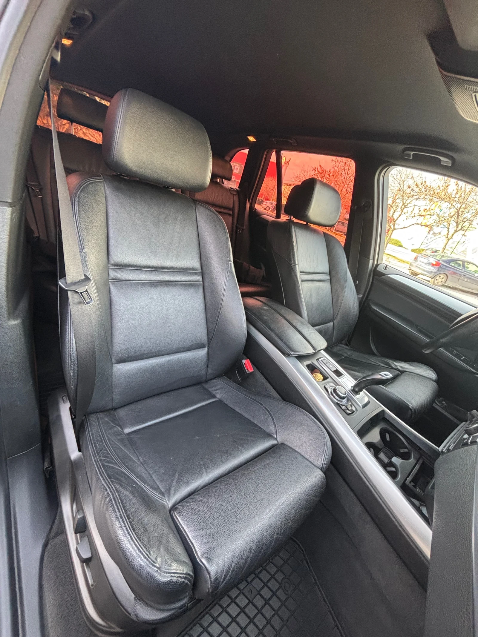 BMW X5 Facelift 4.0D XDrive - изображение 8