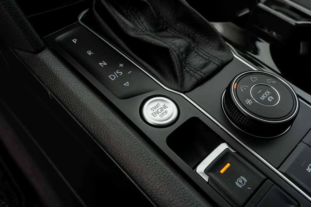 VW Atlas * Execline * CARFAX * ���� �� �� | Mobile.bg � ����������� 11