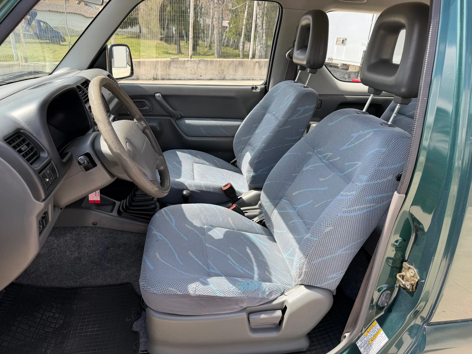 Suzuki Jimny 1.3i 4WD , снимка 7 - Автомобили и джипове - 54255644