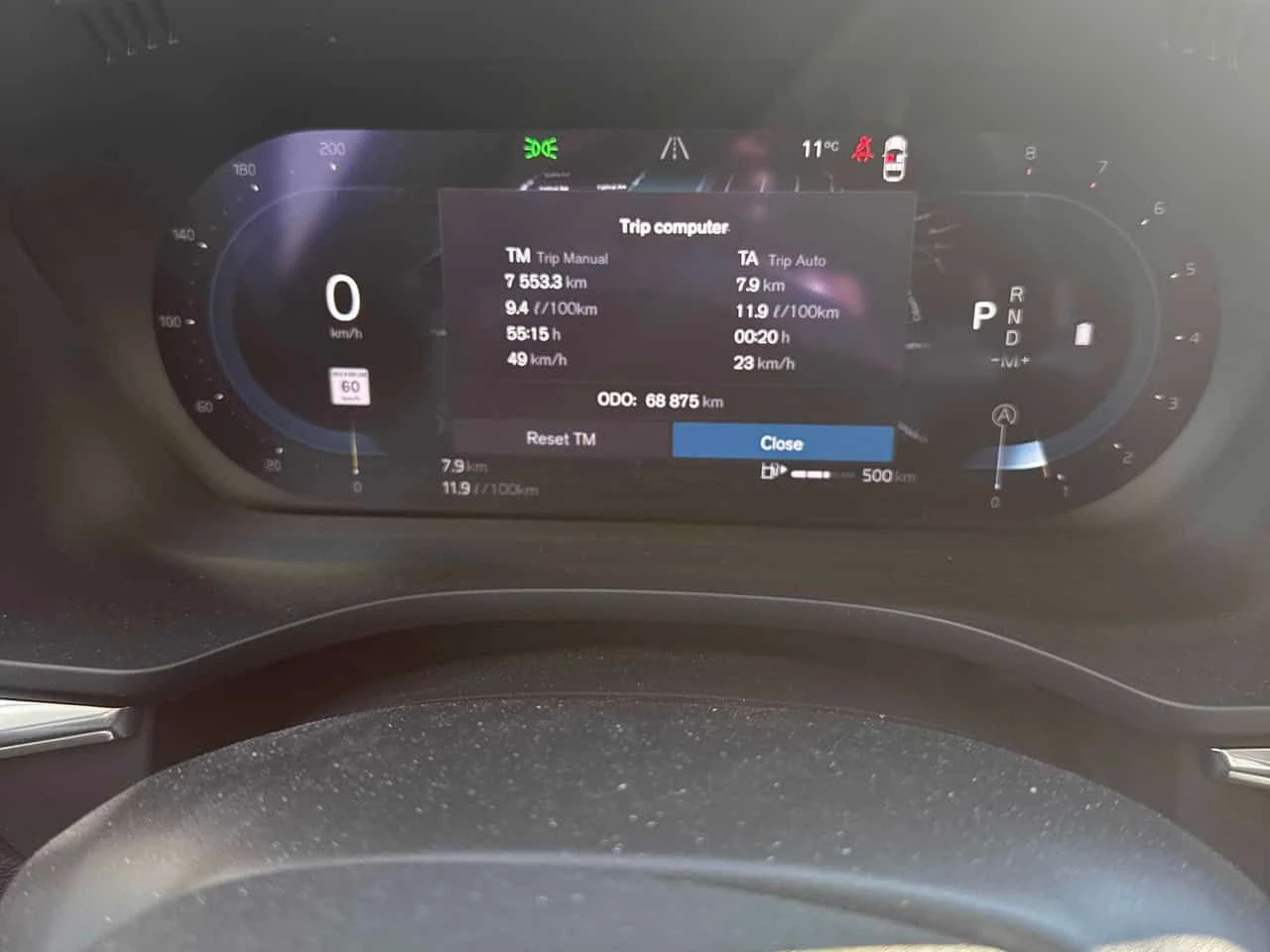 Volvo XC60 | Plus Dark Theme | ПАНОРАМА | ПОДГРЕВ | ДВА КЛЮЧА, снимка 10 - Автомобили и джипове - 54413351