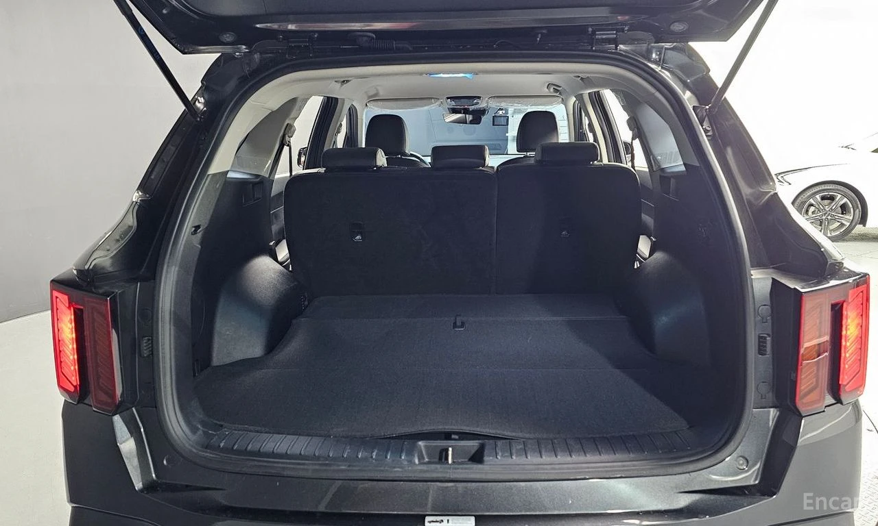 Kia Sorento 2.2* PRESTIGE* DISTRONIC* LANE ASSIST* ОБДУХВАНЕ, снимка 7 - Автомобили и джипове - 54741538