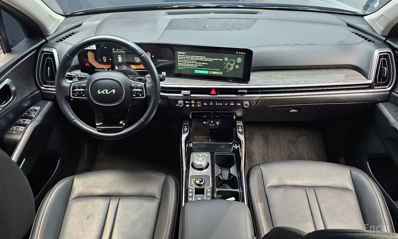 Kia Sorento 2.2* PRESTIGE* DISTRONIC* LANE ASSIST* ОБДУХВАНЕ, снимка 10 - Автомобили и джипове - 54741538