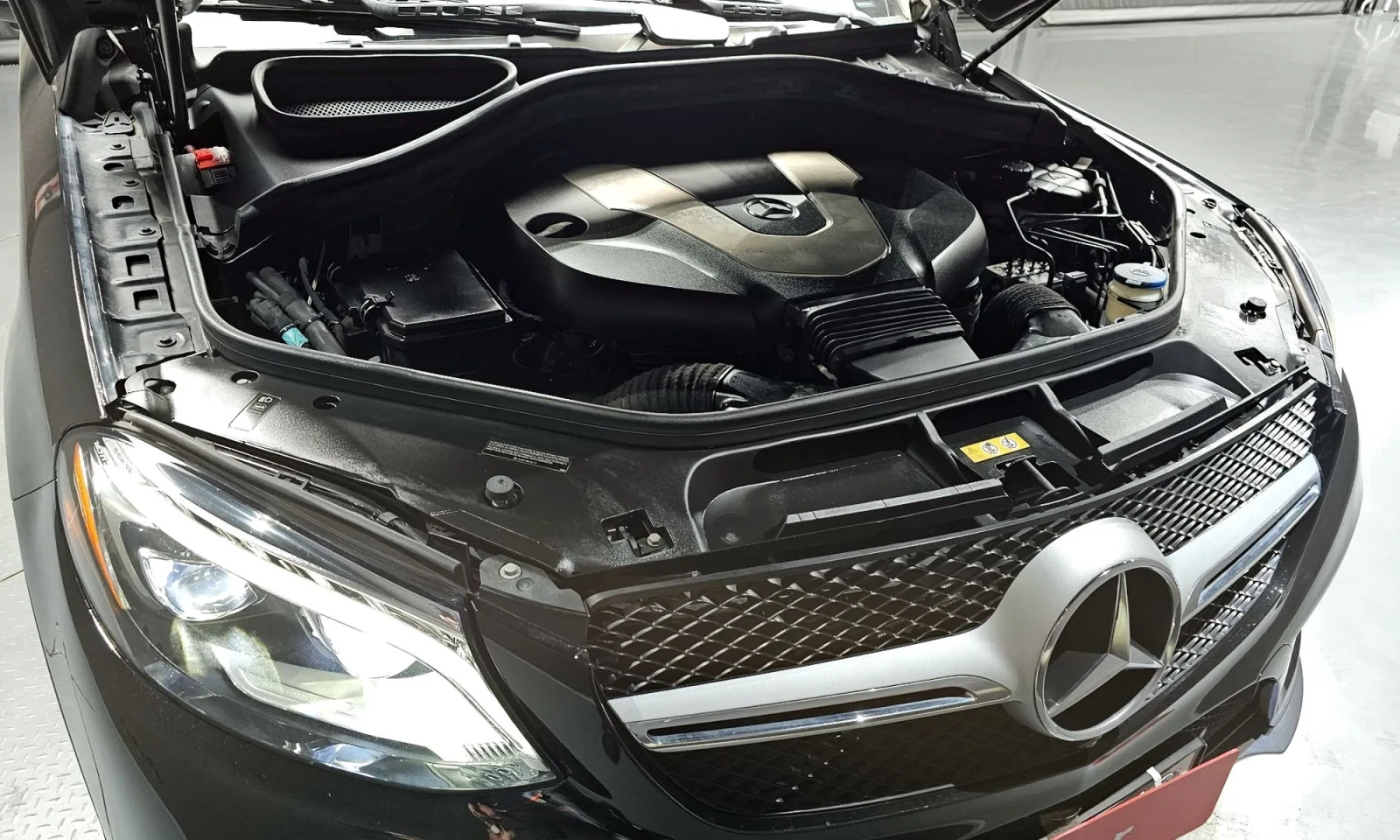 Mercedes-Benz GLE 350 AMG-LINE* TELEVIZORI* TEXNOTESTOVE, снимка 6 - Автомобили и джипове - 55202294