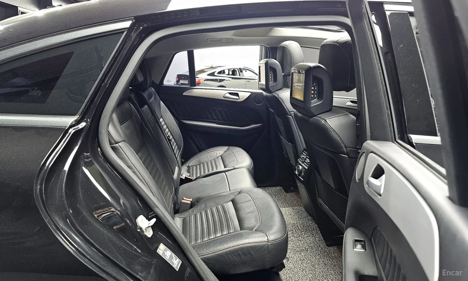 Mercedes-Benz GLE 350 AMG-LINE* TELEVIZORI* TEXNOTESTOVE, снимка 11 - Автомобили и джипове - 55202294