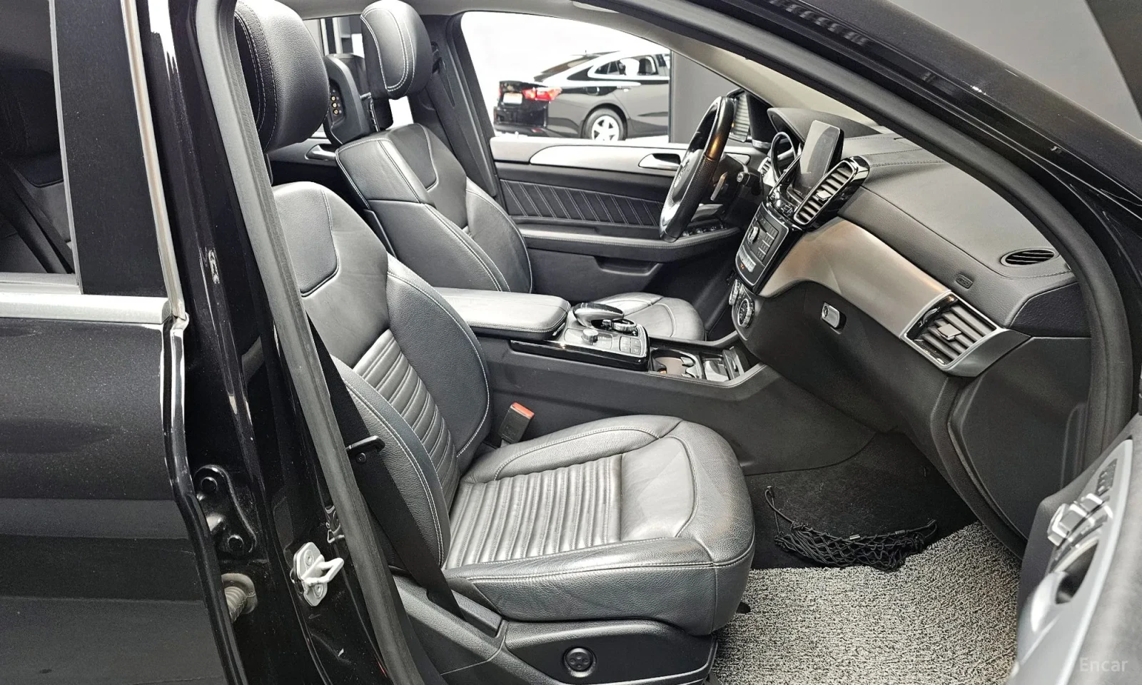 Mercedes-Benz GLE 350 AMG-LINE* TELEVIZORI* TEXNOTESTOVE, снимка 10 - Автомобили и джипове - 55202294
