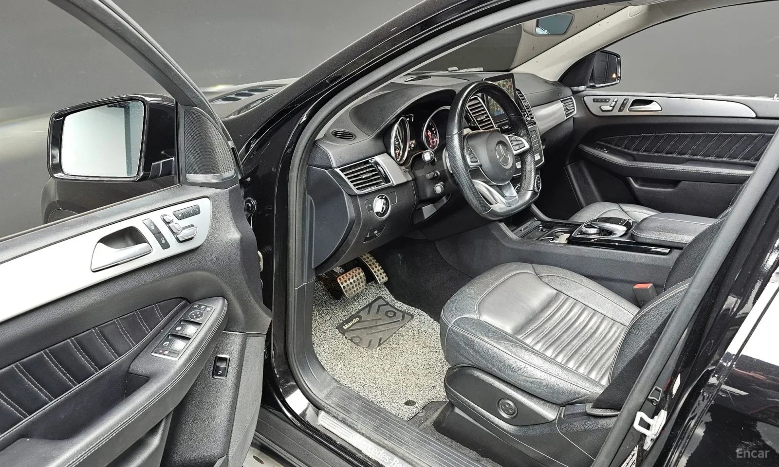 Mercedes-Benz GLE 350 AMG-LINE* TELEVIZORI* TEXNOTESTOVE, снимка 12 - Автомобили и джипове - 55202294