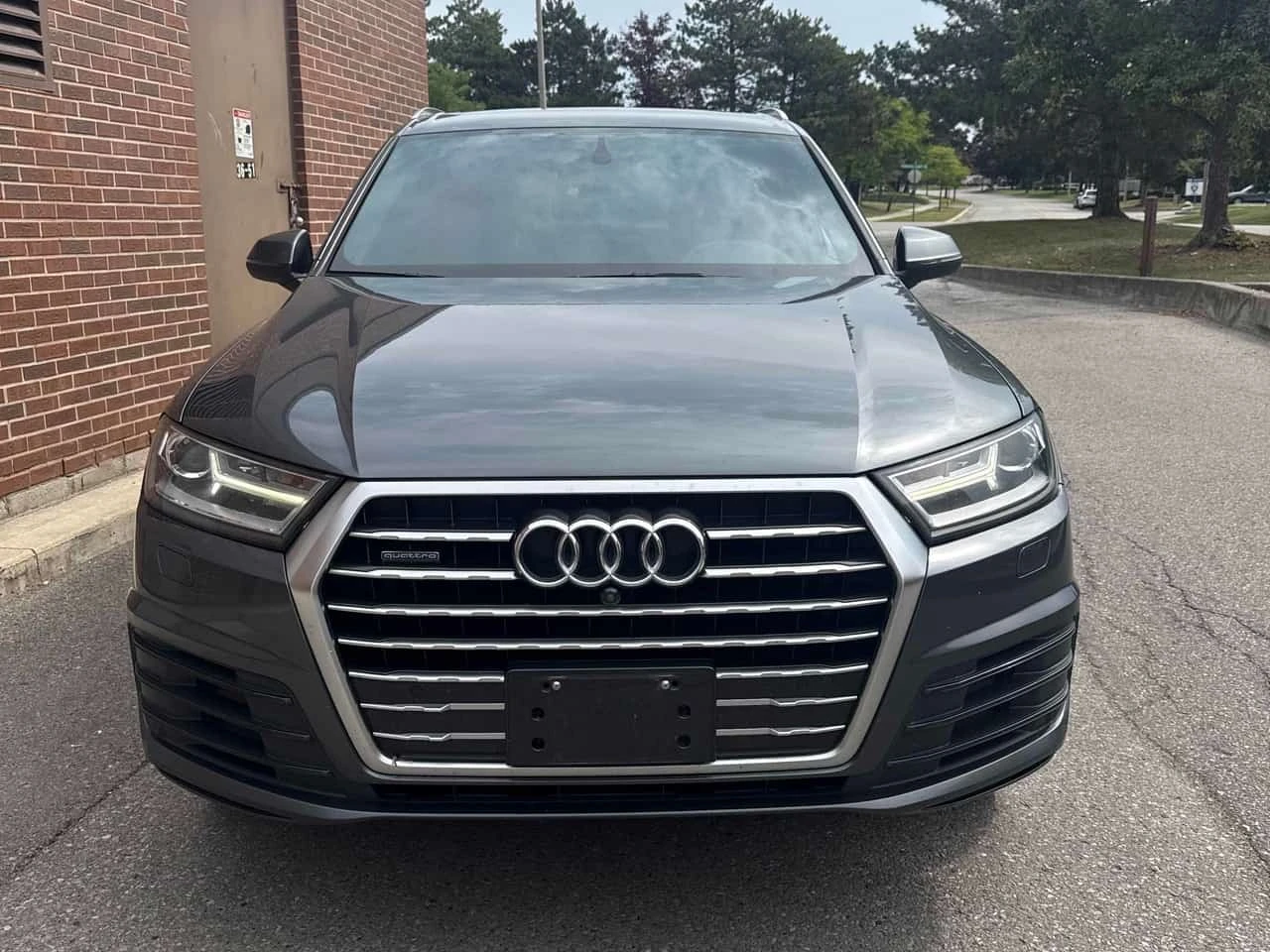 Audi Q7 * 3.0T Progressiv * CARFAX * БЕЗ ПЪРВОНАЧАЛНА ВНОС, снимка 6 - Автомобили и джипове - 55782266