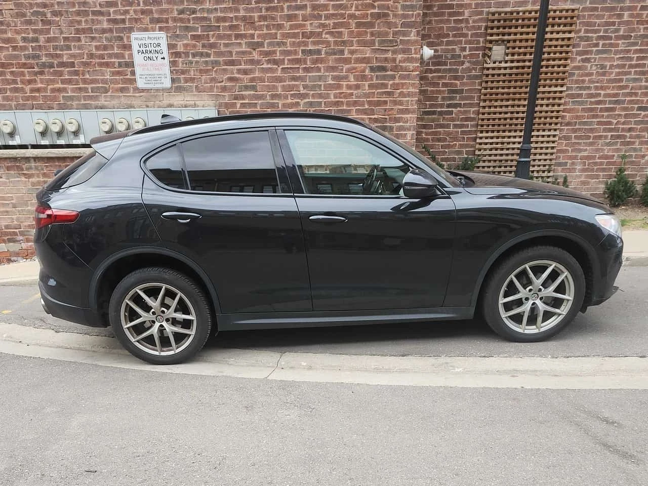 Alfa Romeo Stelvio * TI SPORT * АВТОКРЕДИТ * ГЛАВНО ПРЕДСТАВИТЕЛСТВО, снимка 4 - Автомобили и джипове - 56161856
