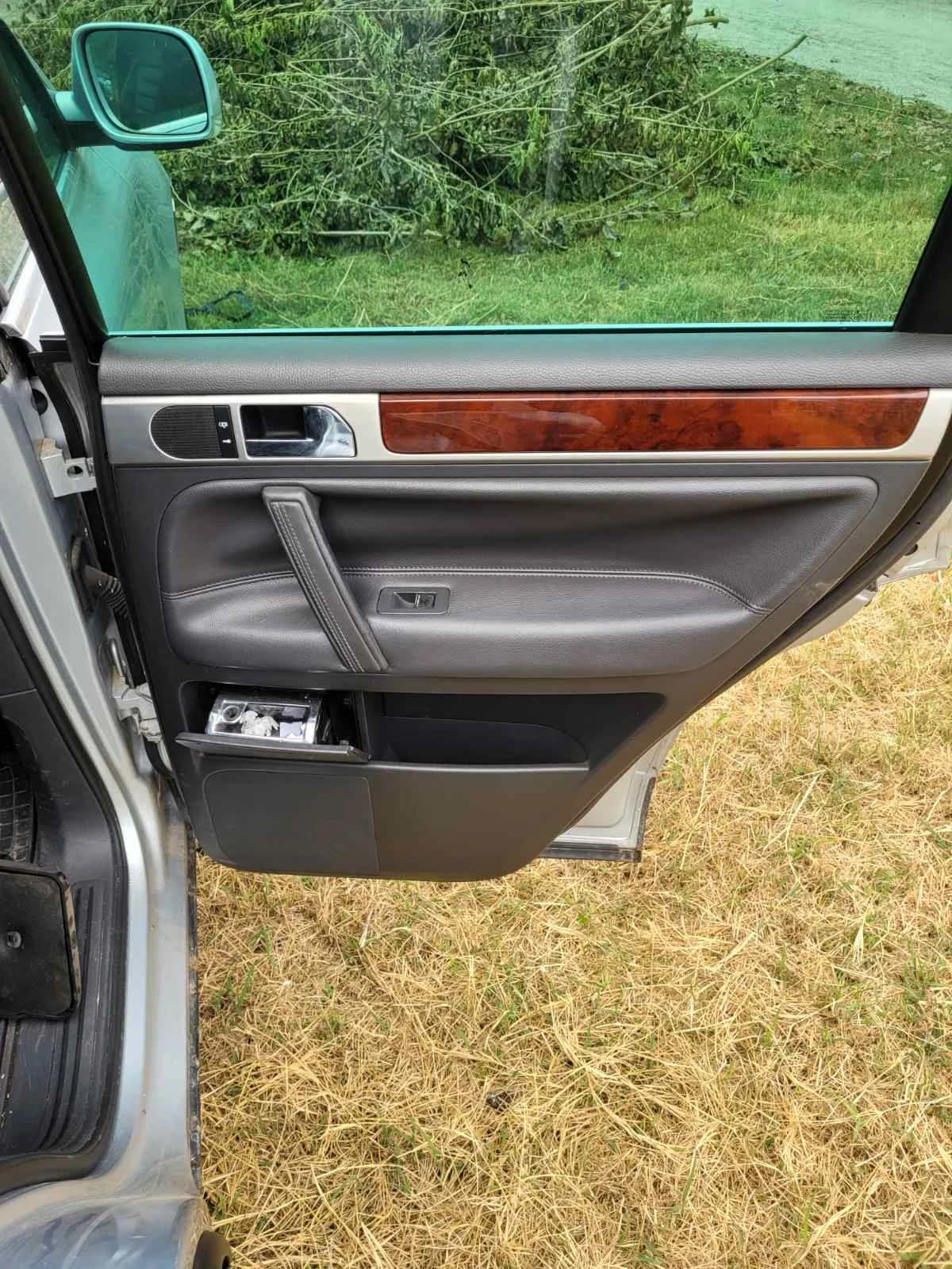 VW Touareg На ЧАСТИ, снимка 12 - Автомобили и джипове - 56267194