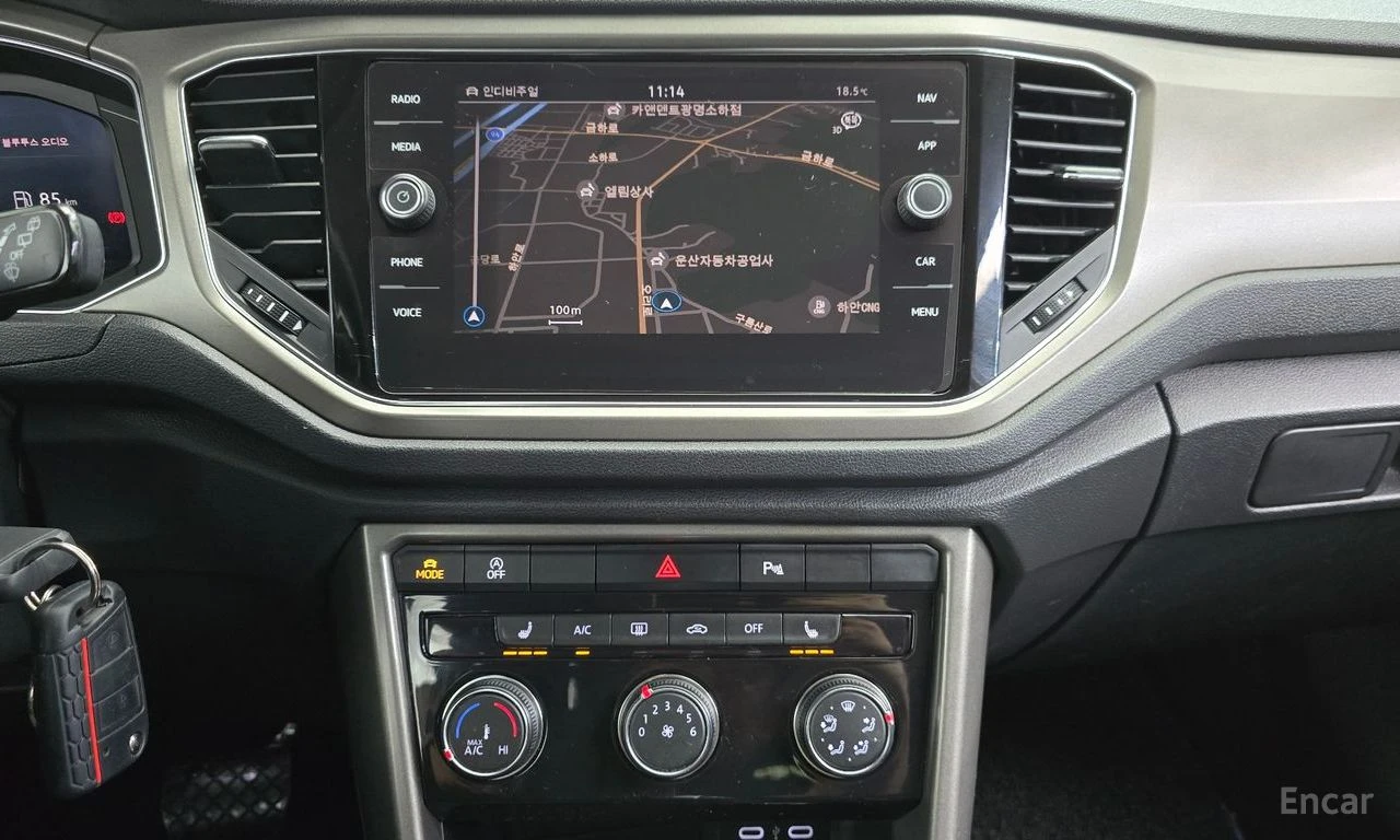 VW T-Roc 2.0 TDI Style, снимка 12 - Автомобили и джипове - 56549206