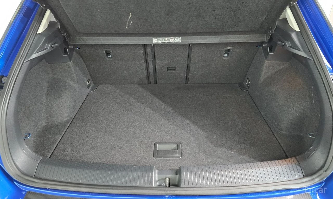 VW T-Roc 2.0 TDI Style, снимка 14 - Автомобили и джипове - 56549206