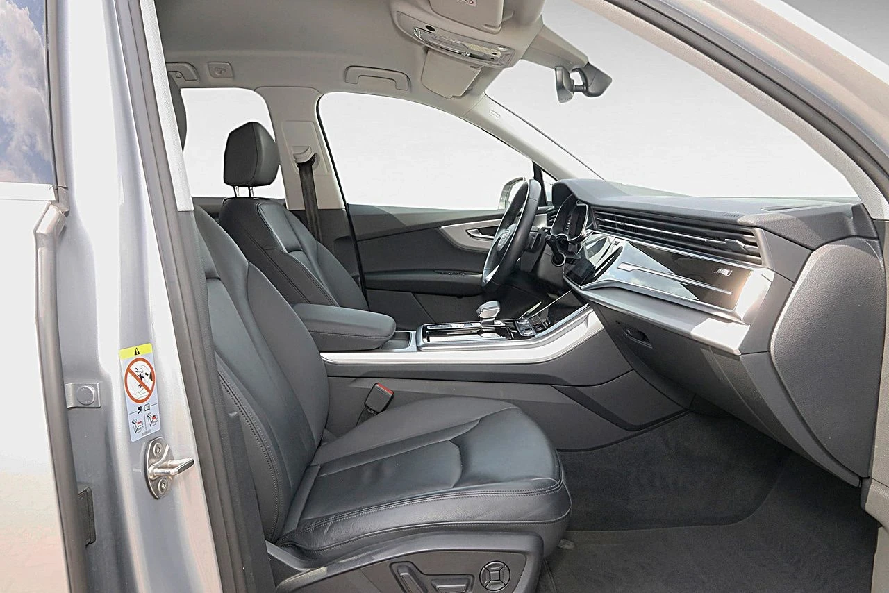 Audi Q7 45 TDI, снимка 8 - Автомобили и джипове - 56651873