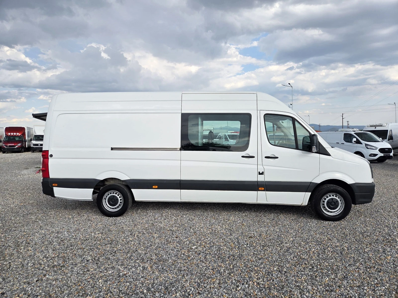 VW Crafter 2.0 TDI, Товаропътник, Клима , Макси - изображение 6