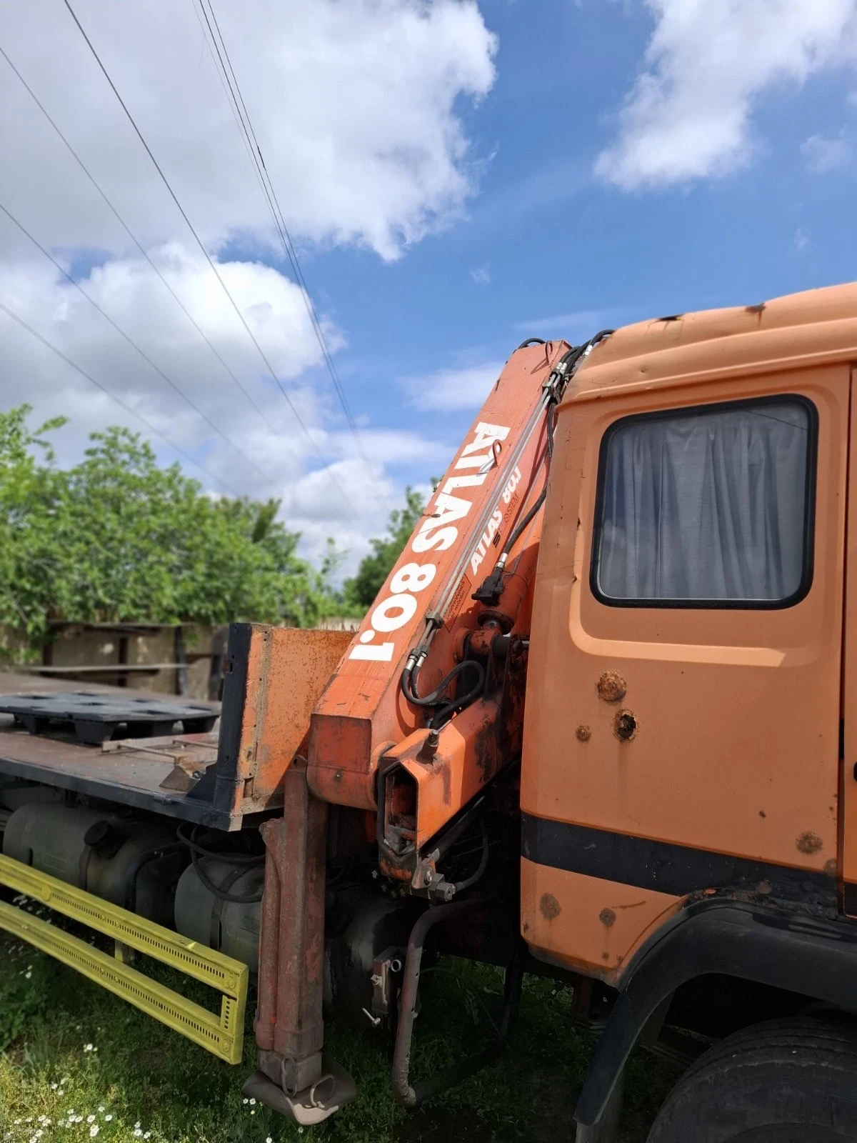 Mercedes-Benz 1320 Бордови с кран - изображение 5