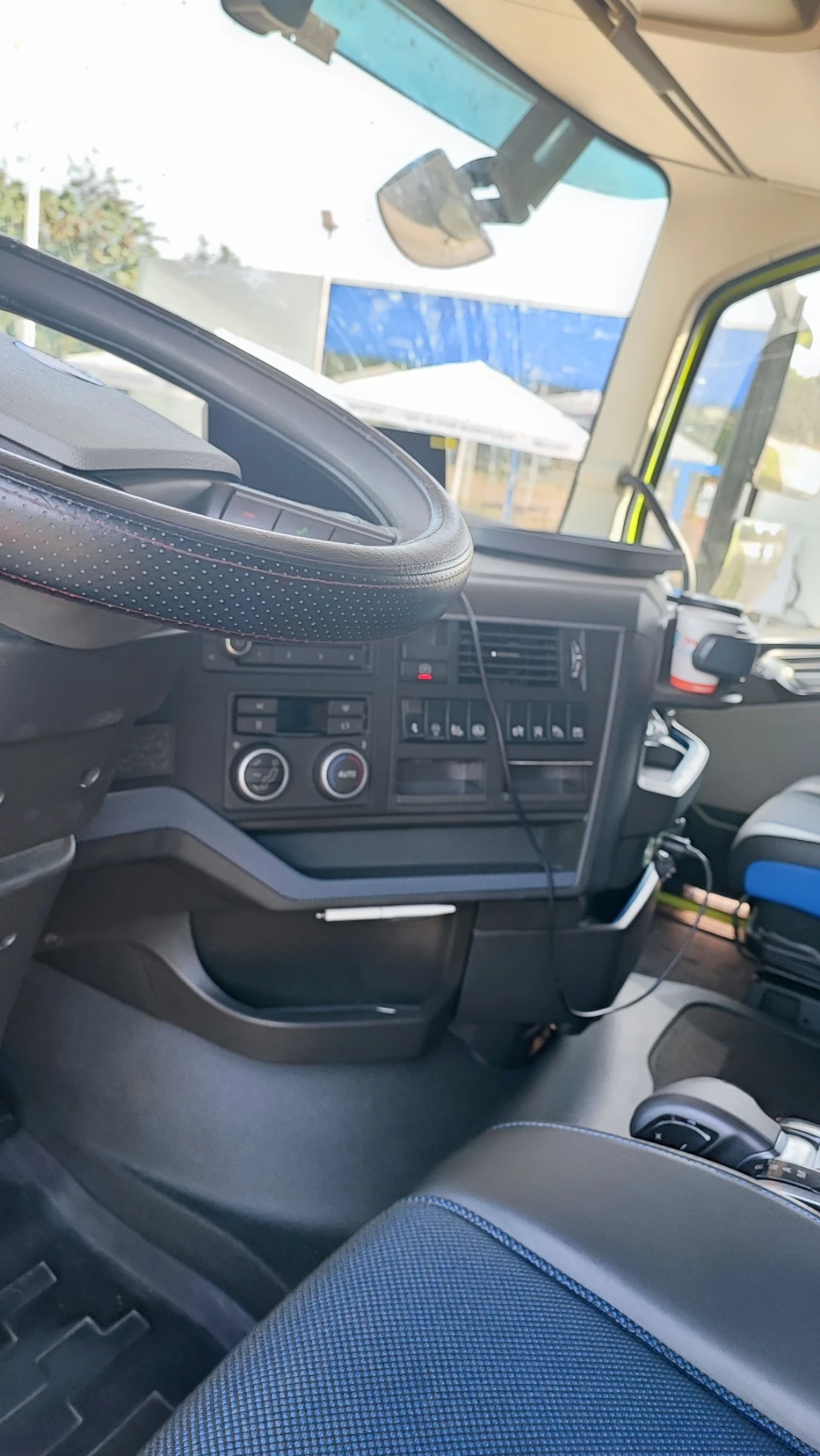 Volvo Fh, снимка 10 - Камиони - 54055088