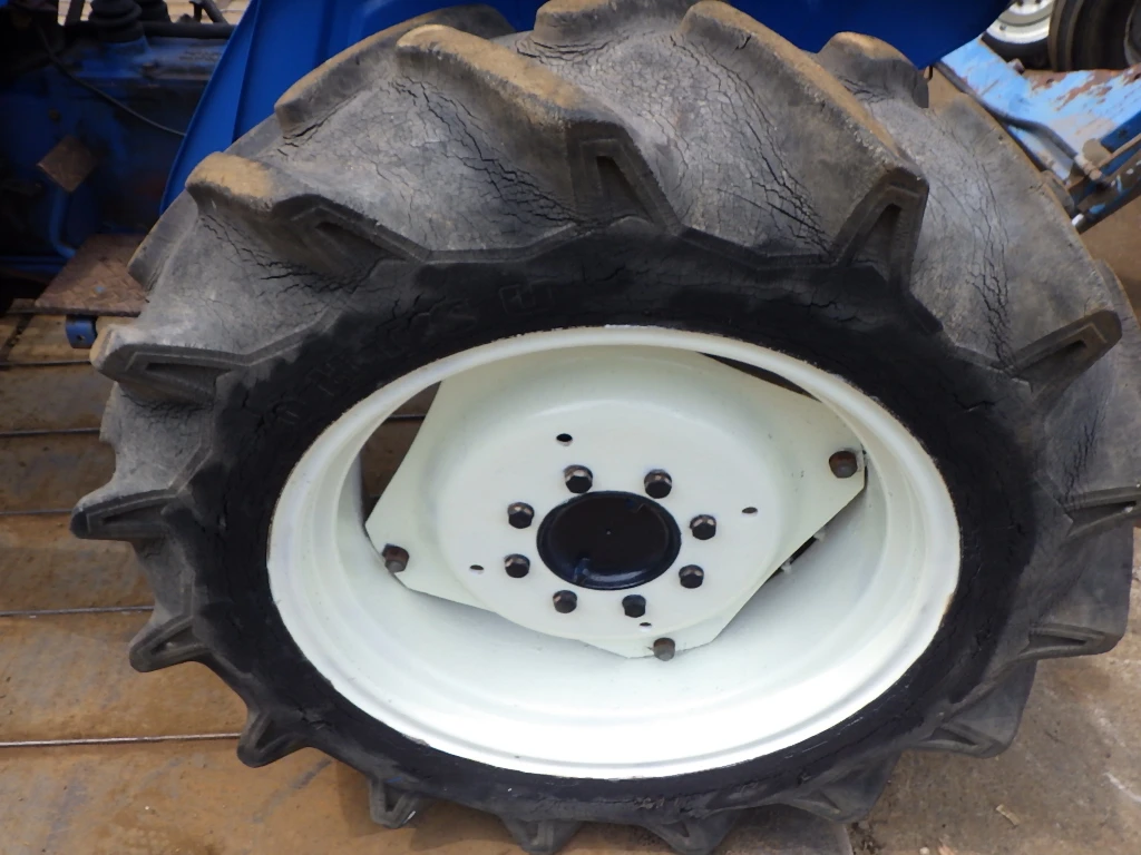 Трактор Mitsubishi SATOH-ST2501D - изображение 6