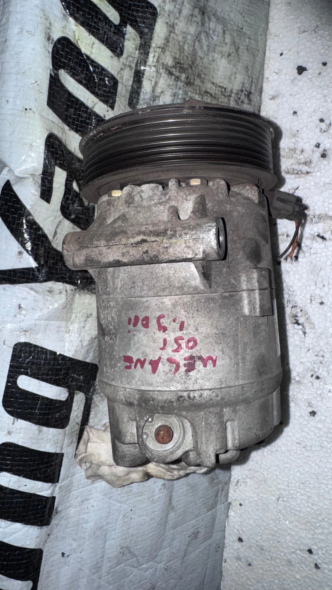     Renault Megane - 8200309193 / 01140018 | Mobile.bg   1