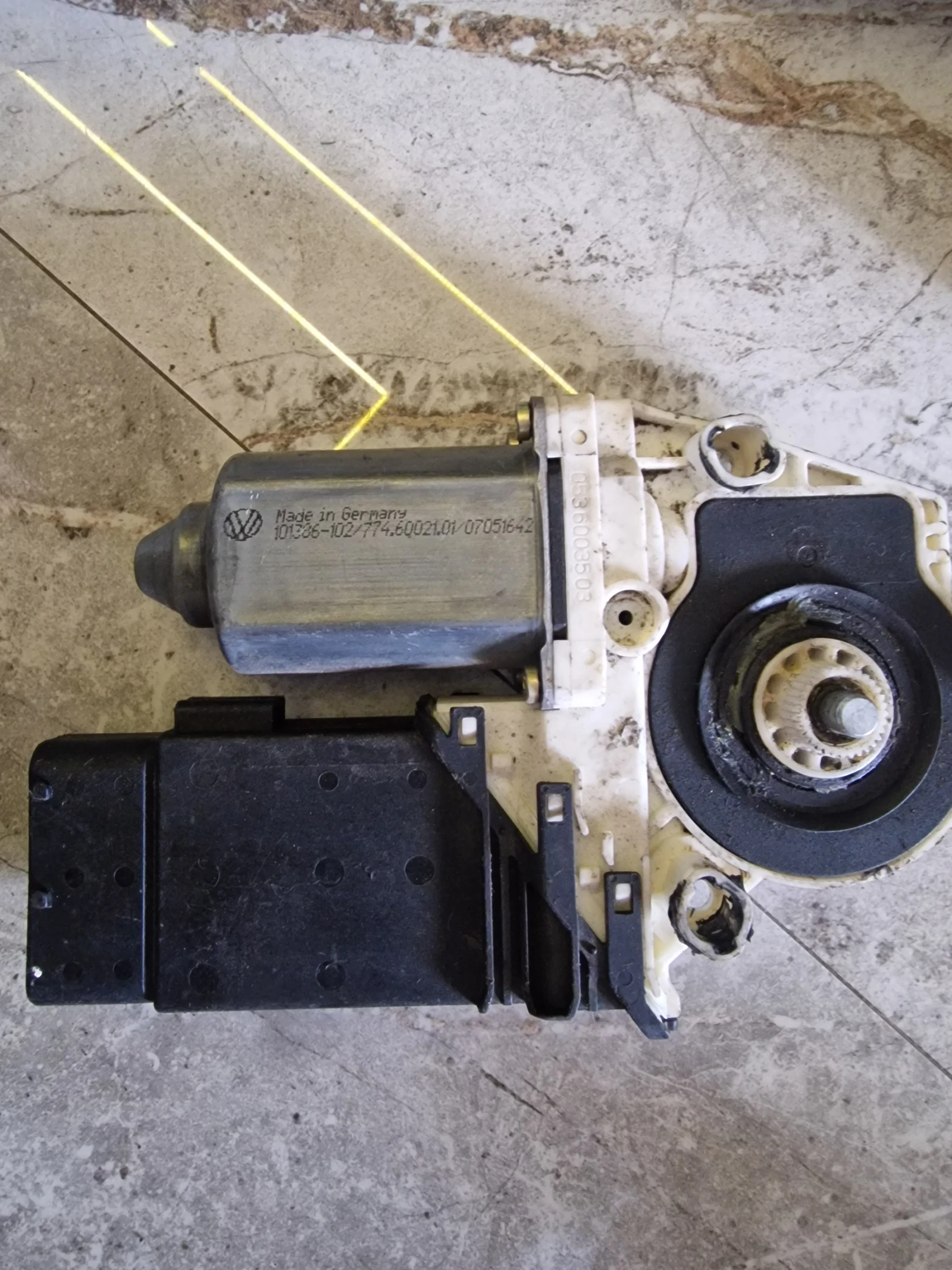 101386-102 774.60021.01      VW GOLF  | Mobile.bg   2