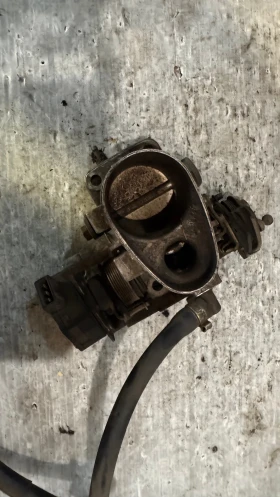 Дроселова Клапа за VW Golf 3 1995 