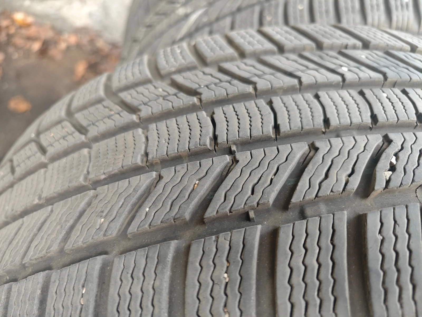  235/55R18 | Mobile.bg   8