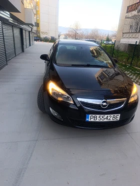 Opel Astra 1.4 turbo/gas, снимка 10