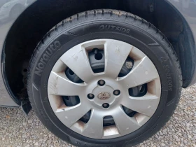 Toyota Yaris 1.0, снимка 11