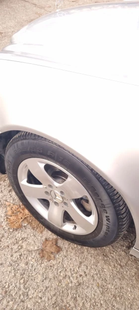 Mercedes-Benz E 270 Elegance, снимка 3