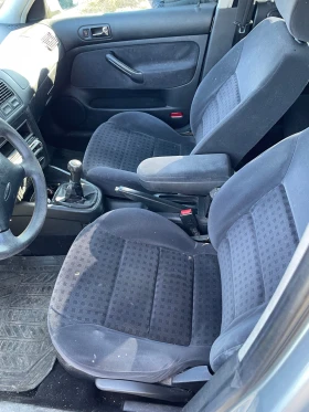 VW Golf 1.6 101к.с SR - 1100 € / 2151.41 лв. - 53263652 8