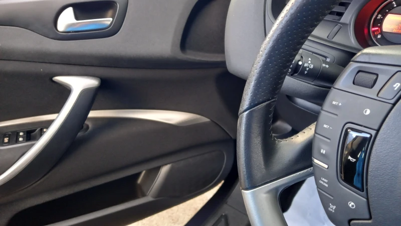Citroen C5 ИЗКЛЮЧИТЕЛНО СЕРВИЗ КНИЖК УНИКАТ ОБСЛУЖЕН КАТО НОВ, снимка 14 - Автомобили и джипове - 32772749