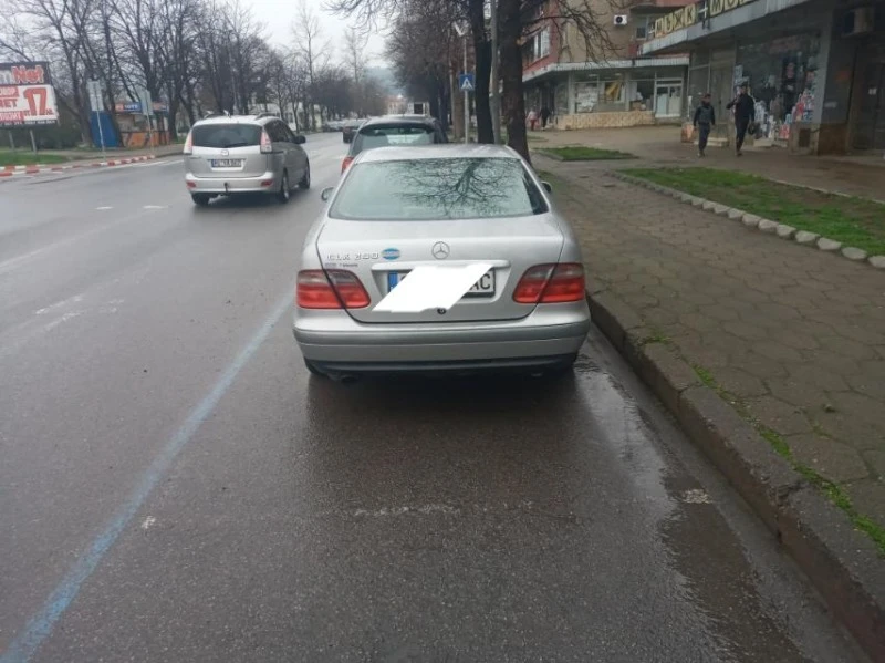 Mercedes-Benz CLK Mercedes CLK200, снимка 3 - Автомобили и джипове - 48511643