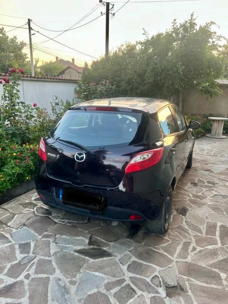 Mazda 2, снимка 2 - Автомобили и джипове - 46565768