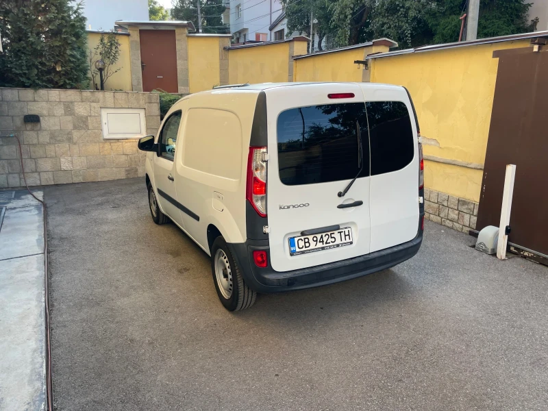 Renault Kangoo 1.5, снимка 4 - Автомобили и джипове - 47529401