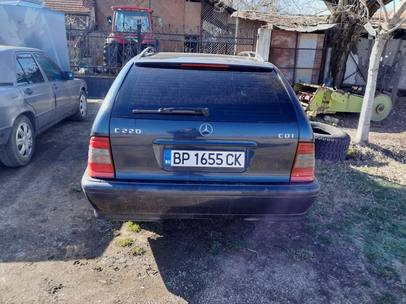 Mercedes-Benz C 220, снимка 7 - Автомобили и джипове - 47418590