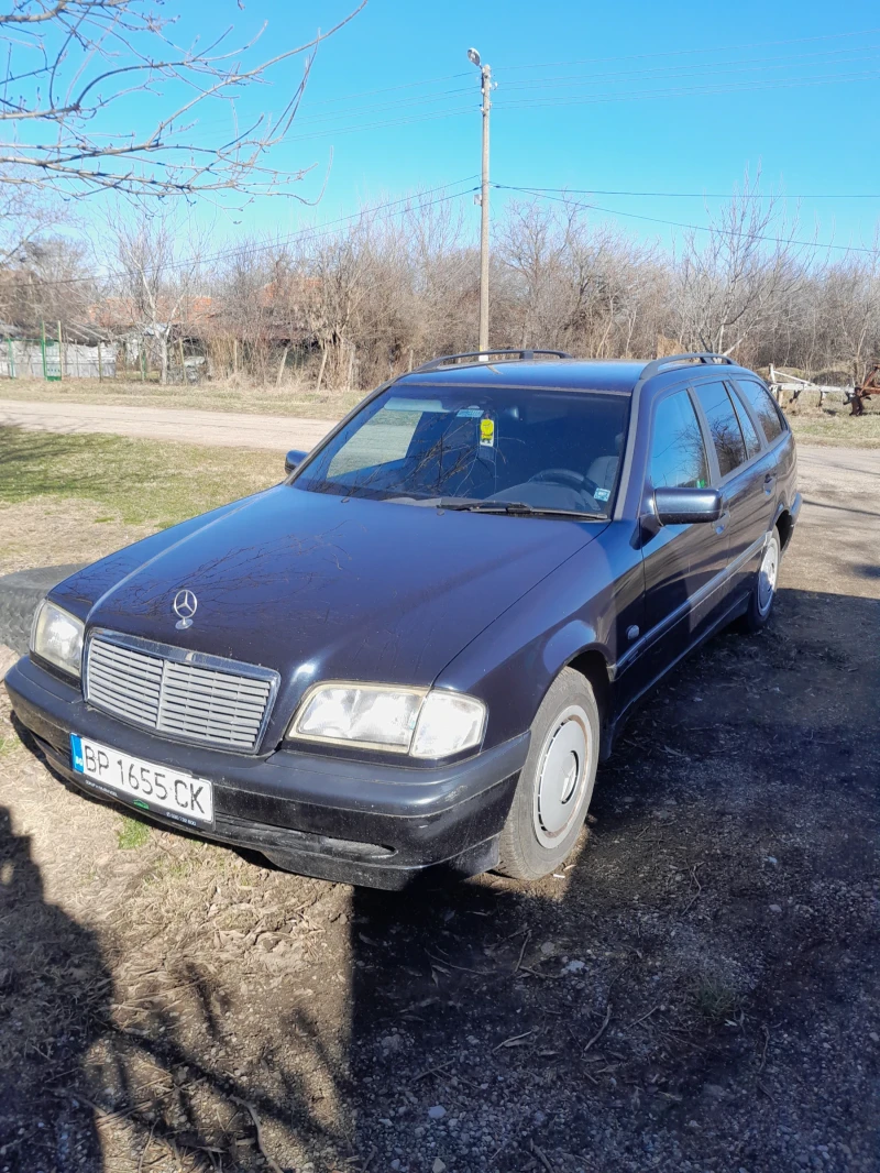 Mercedes-Benz C 220, снимка 1 - Автомобили и джипове - 47418590