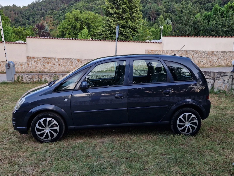 Opel Meriva 1.3 M-JET.. FACE LIFT..КЛИМАТРОНИК.., снимка 17 - Автомобили и джипове - 50787572