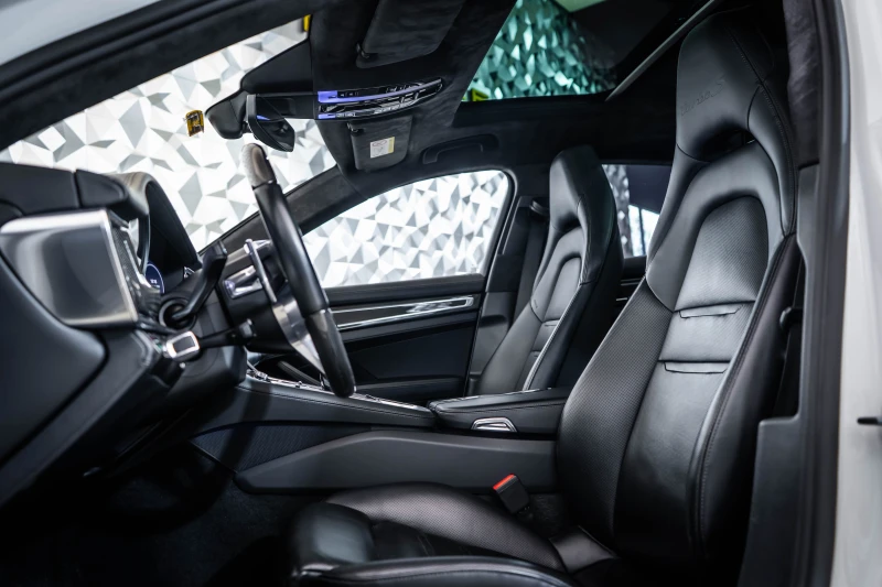 Porsche Panamera Turbo S E-Hybrid, снимка 12 - Автомобили и джипове - 52307886