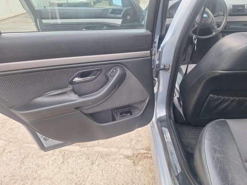 BMW 525, снимка 11 - Автомобили и джипове - 52982902