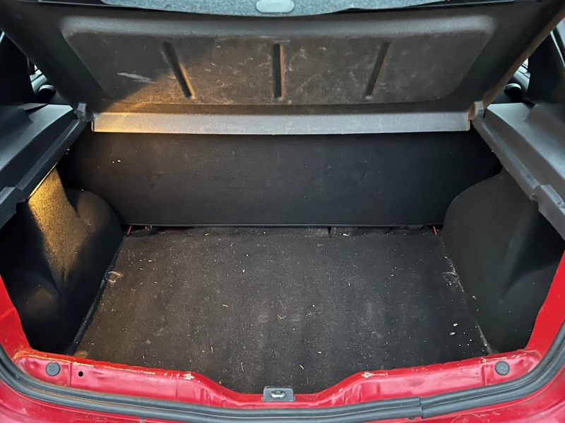 Dacia Sandero от Рено България БЕНЗИН, снимка 17 - Автомобили и джипове - 53515946