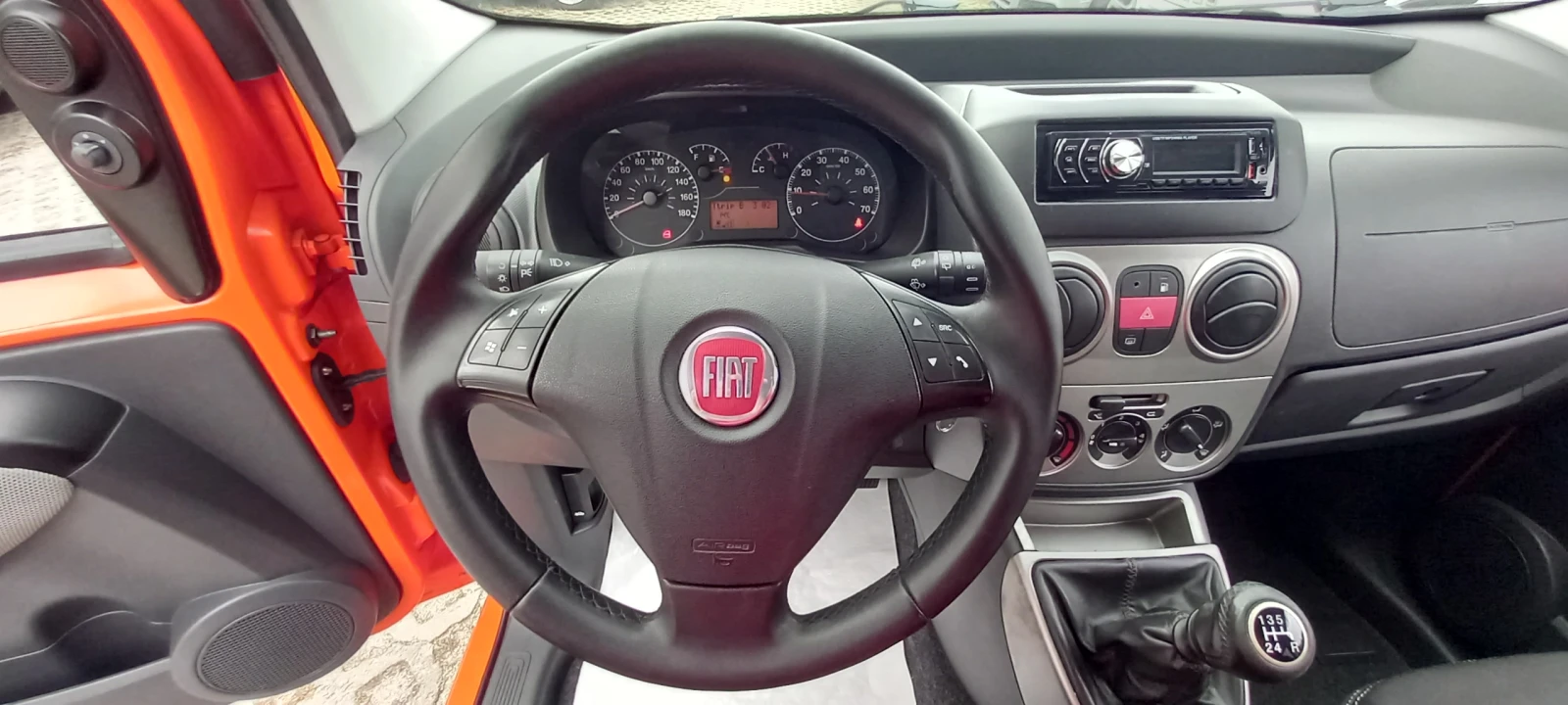 Fiat Qubo ИЗКЛЮЧИТЕЛНО 1.4i СЕРВИ КНИЖК ОБСЛУЖН УНИКТ ПЕРФЕК - изображение 10