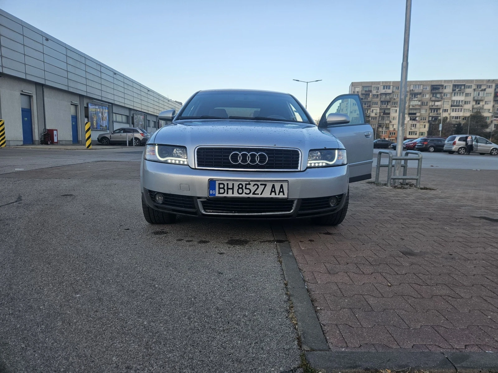 Audi A4 B6 - изображение 8