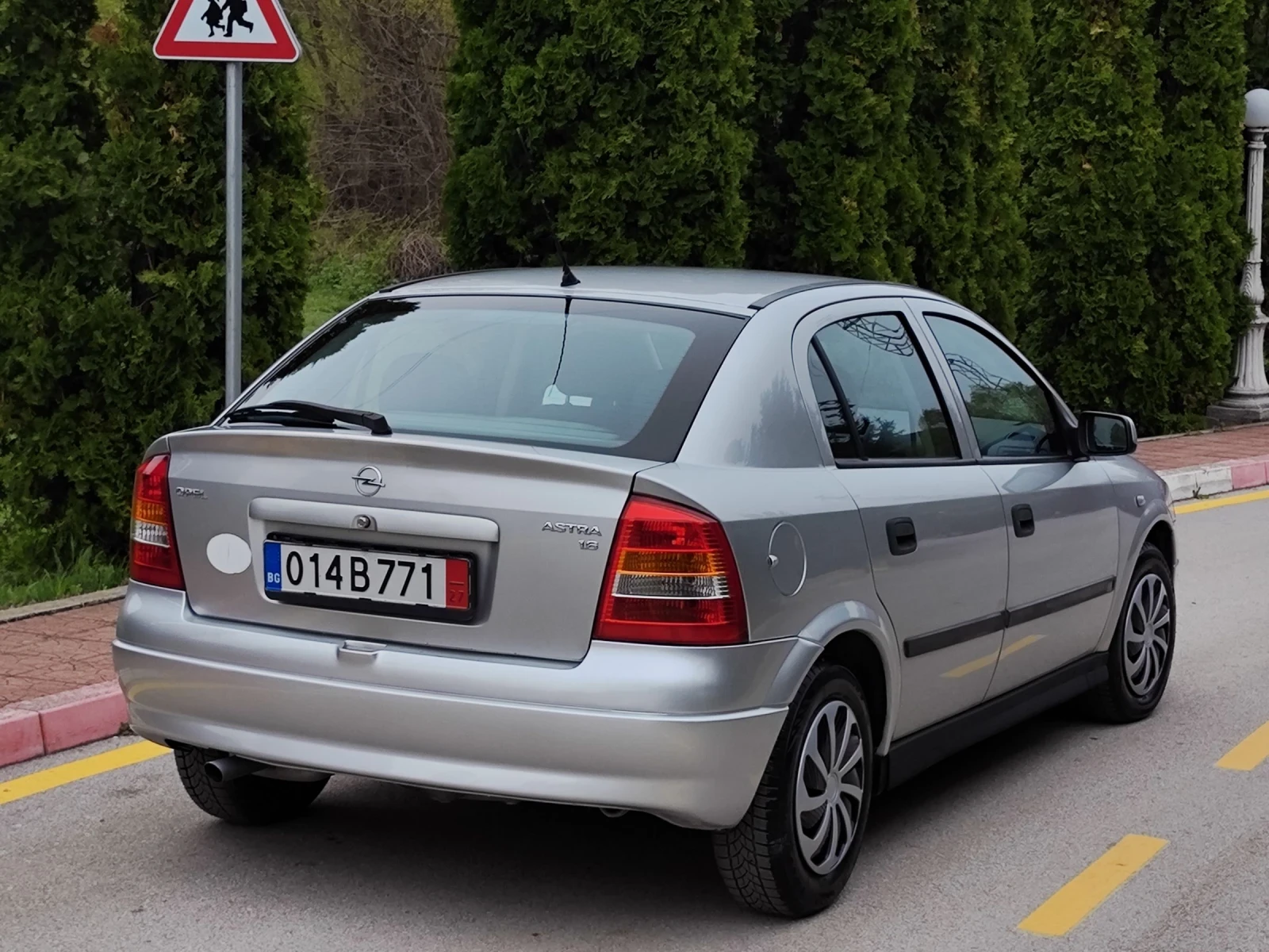 Opel Astra 1.6MI(84)* SELECTION-EDITION* НОВ ВНОС-ГЕРМАНИЯ*  - изображение 6