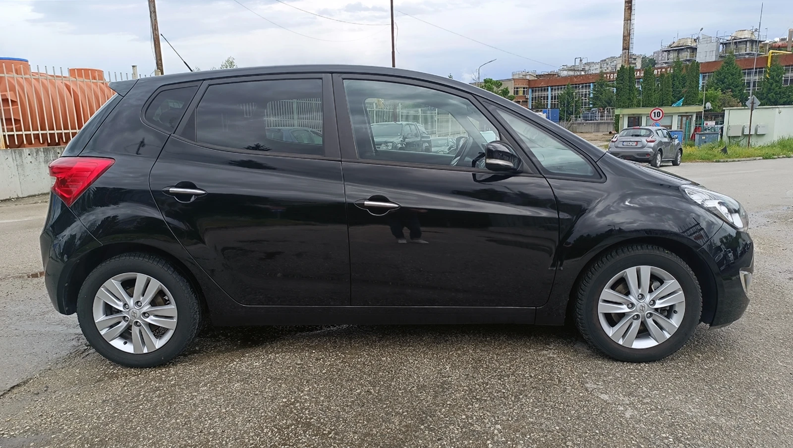 Hyundai Ix20 1.6i Aut. - изображение 6