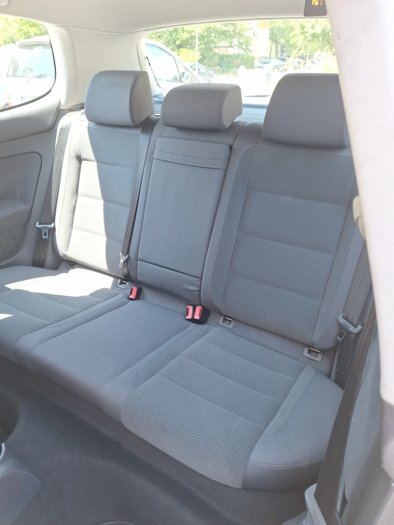 VW Golf 5 - изображение 8