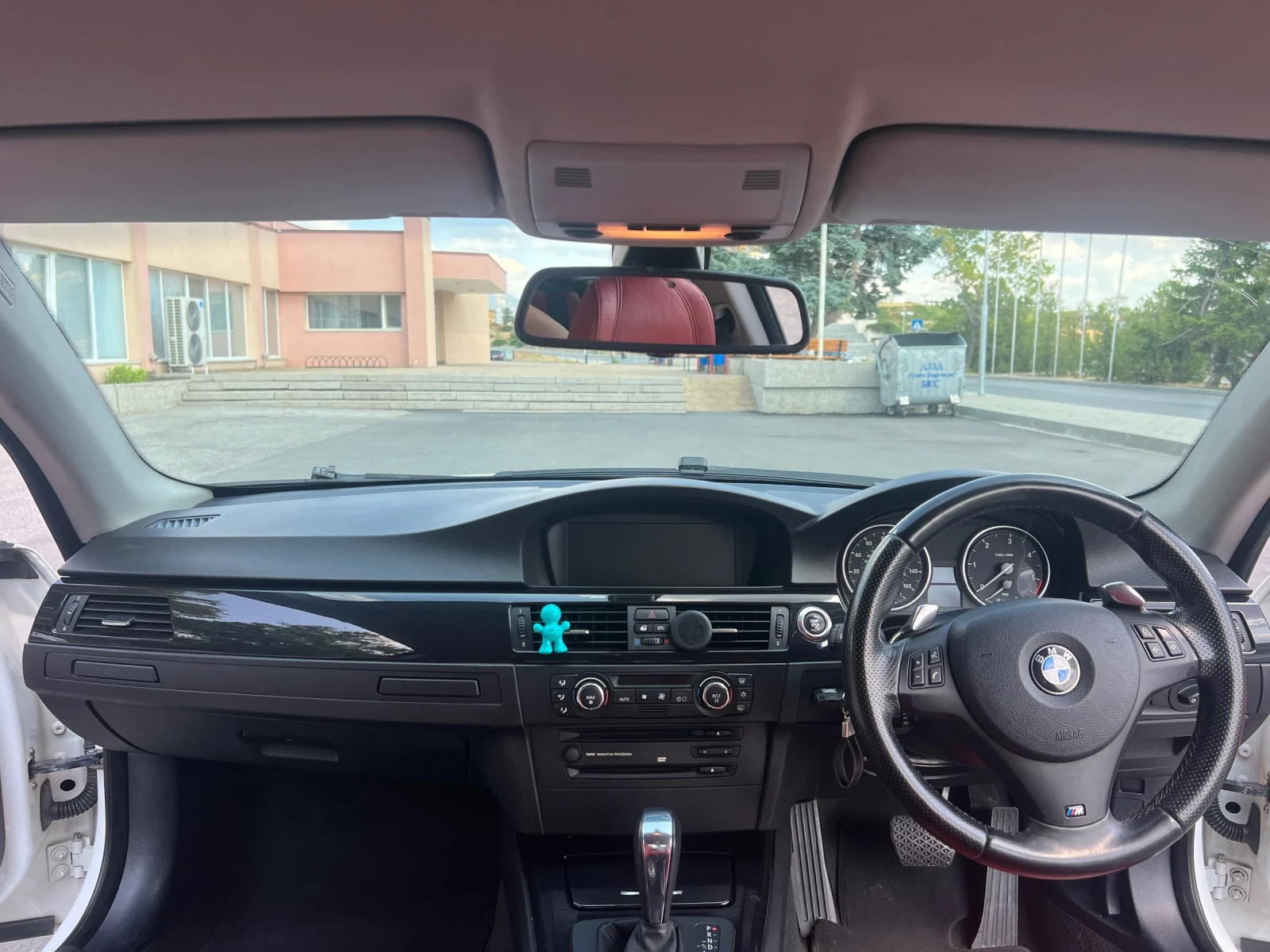 BMW 335  - изображение 8