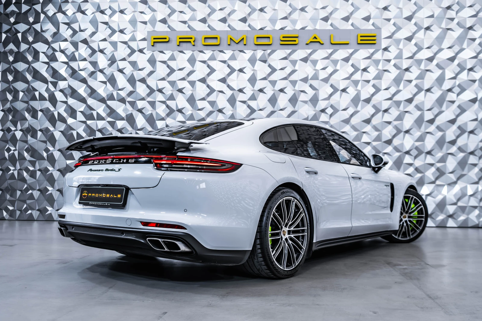 Porsche Panamera Turbo S E-Hybrid | Mobile.bg   4